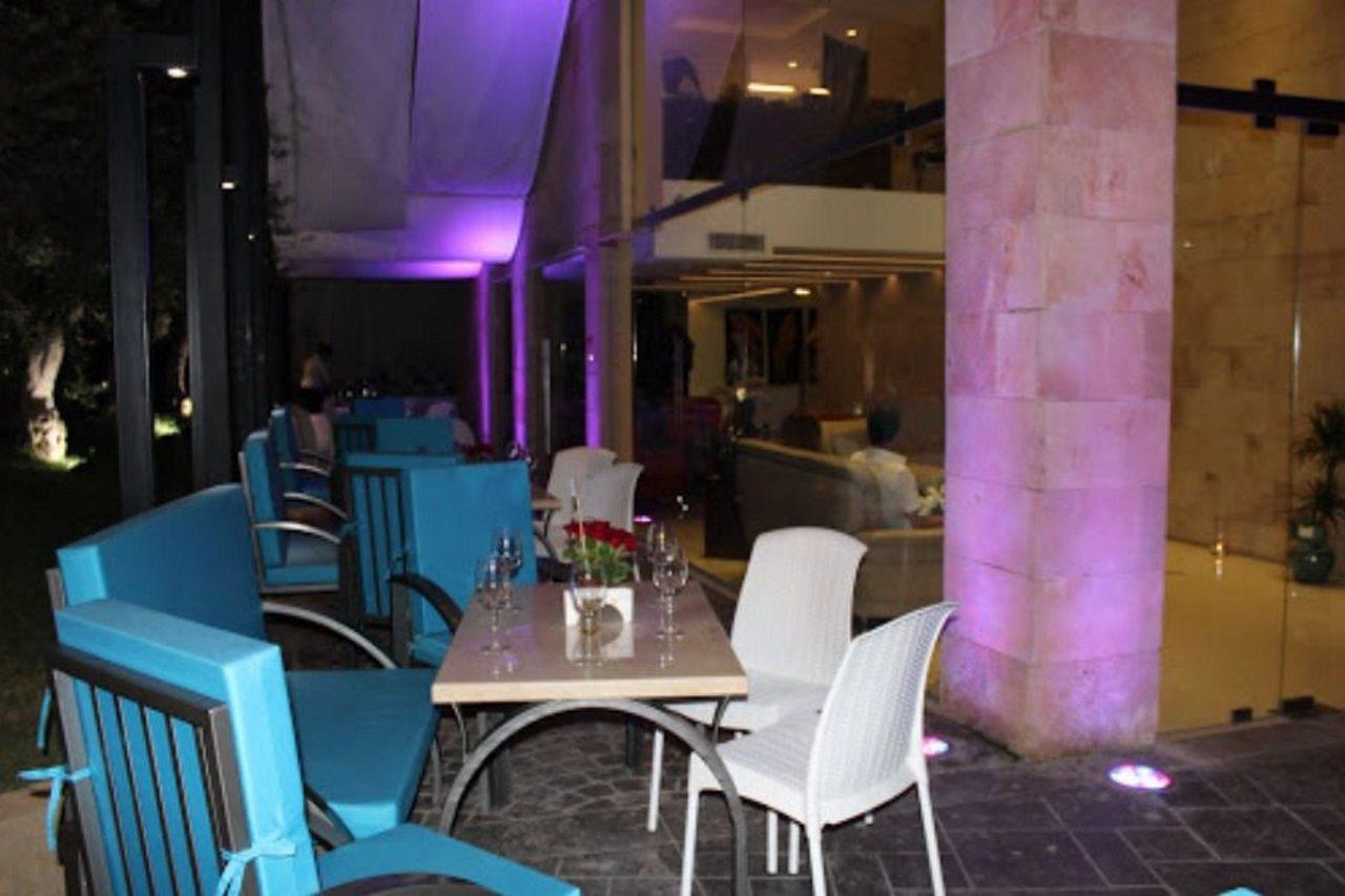 Jounieh Suites Boutique Hotel Exterior photo
